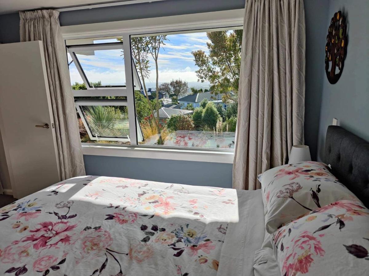 Fully Renovated Hillside Apartment Close To City Κράισττσερτς Εξωτερικό φωτογραφία